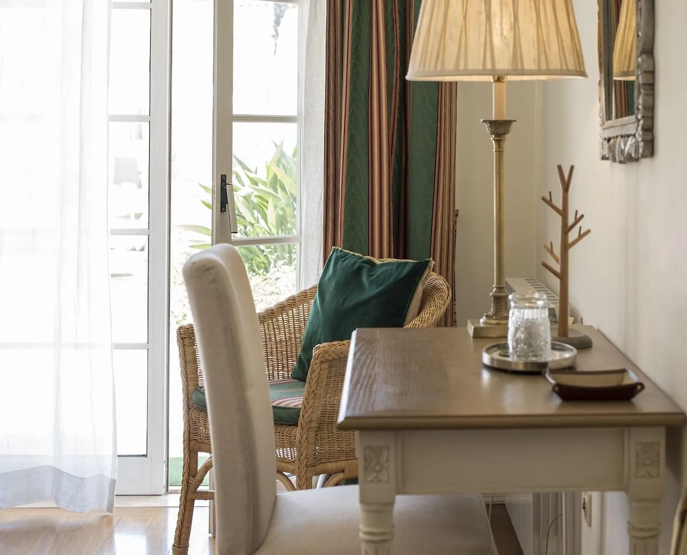 The Charm Of Cascais Hotel Guest house